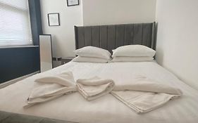 Luxevibe Apartment
